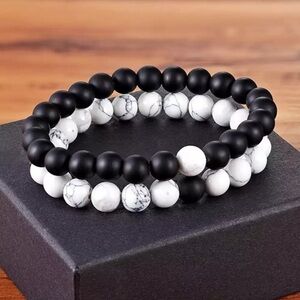 Black and White Beads Bracelet​